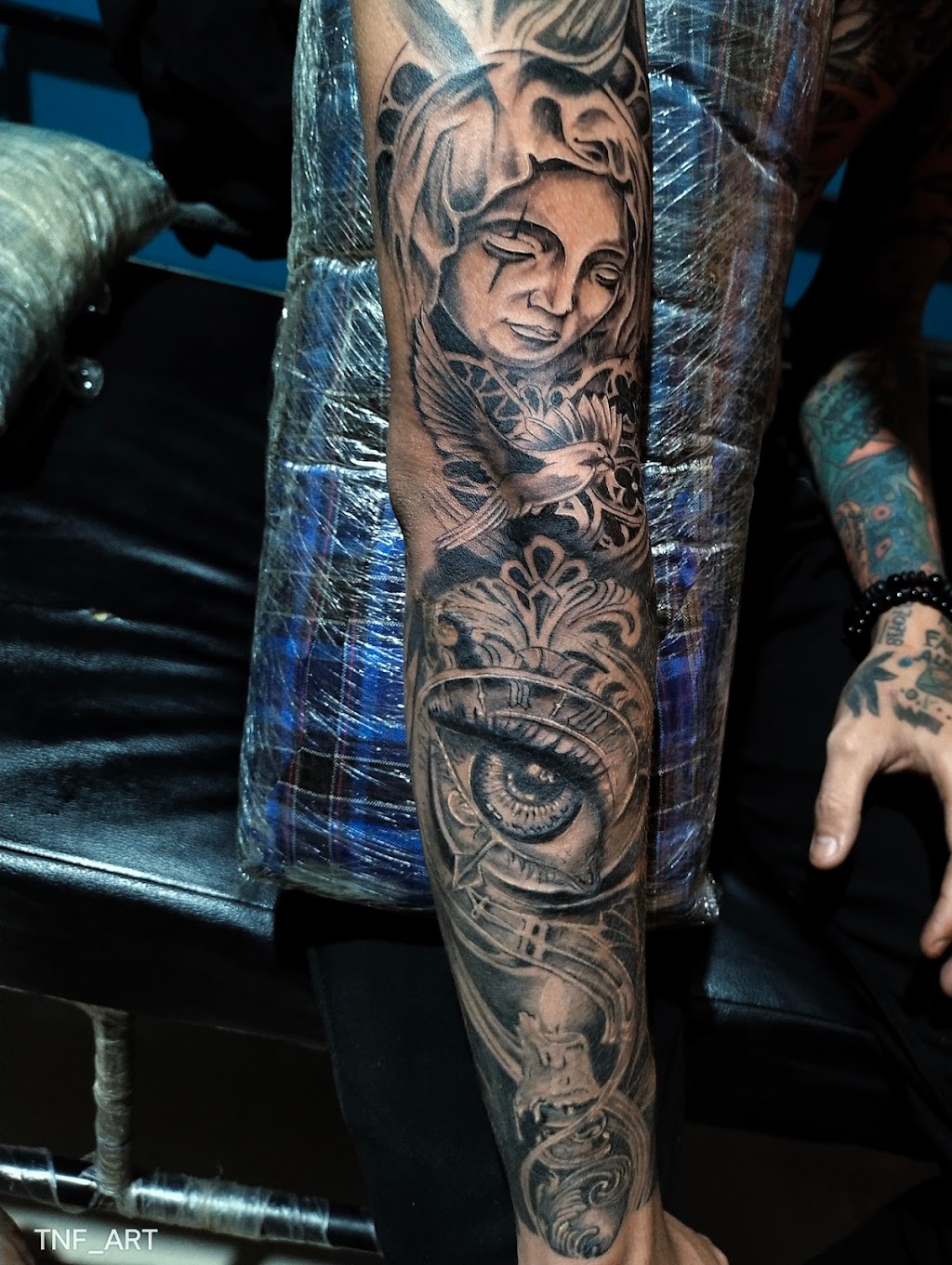 TNF. Studio home tattoo